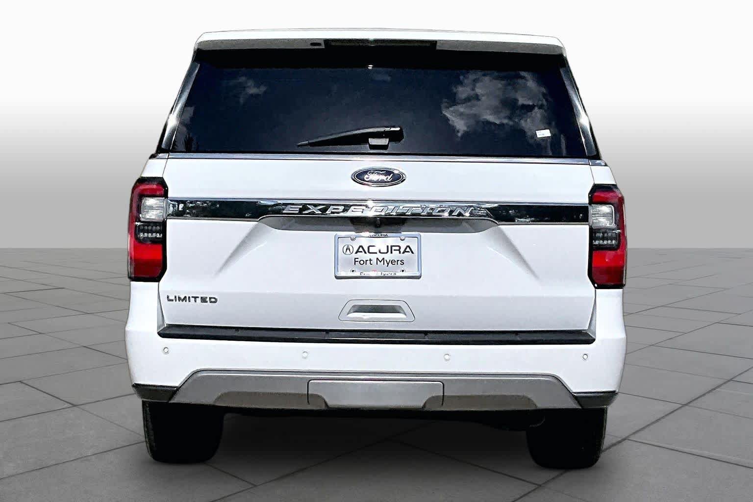 Used 2021 Ford Expedition Limited RWD image 5