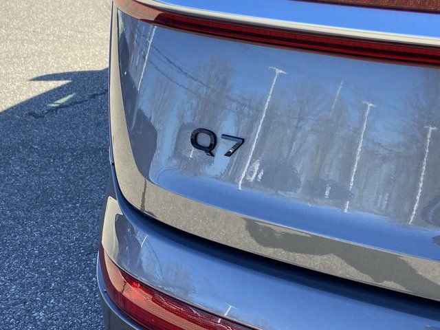 Used 2025 Audi Q7 3.0T Premium image 32