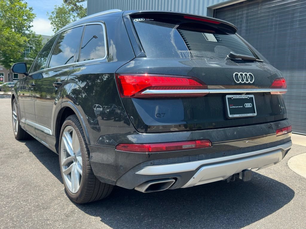 Used 2025 Audi Q7 3.0T Premium Plus w/ Premium Plus Package AWD/4WD image 5