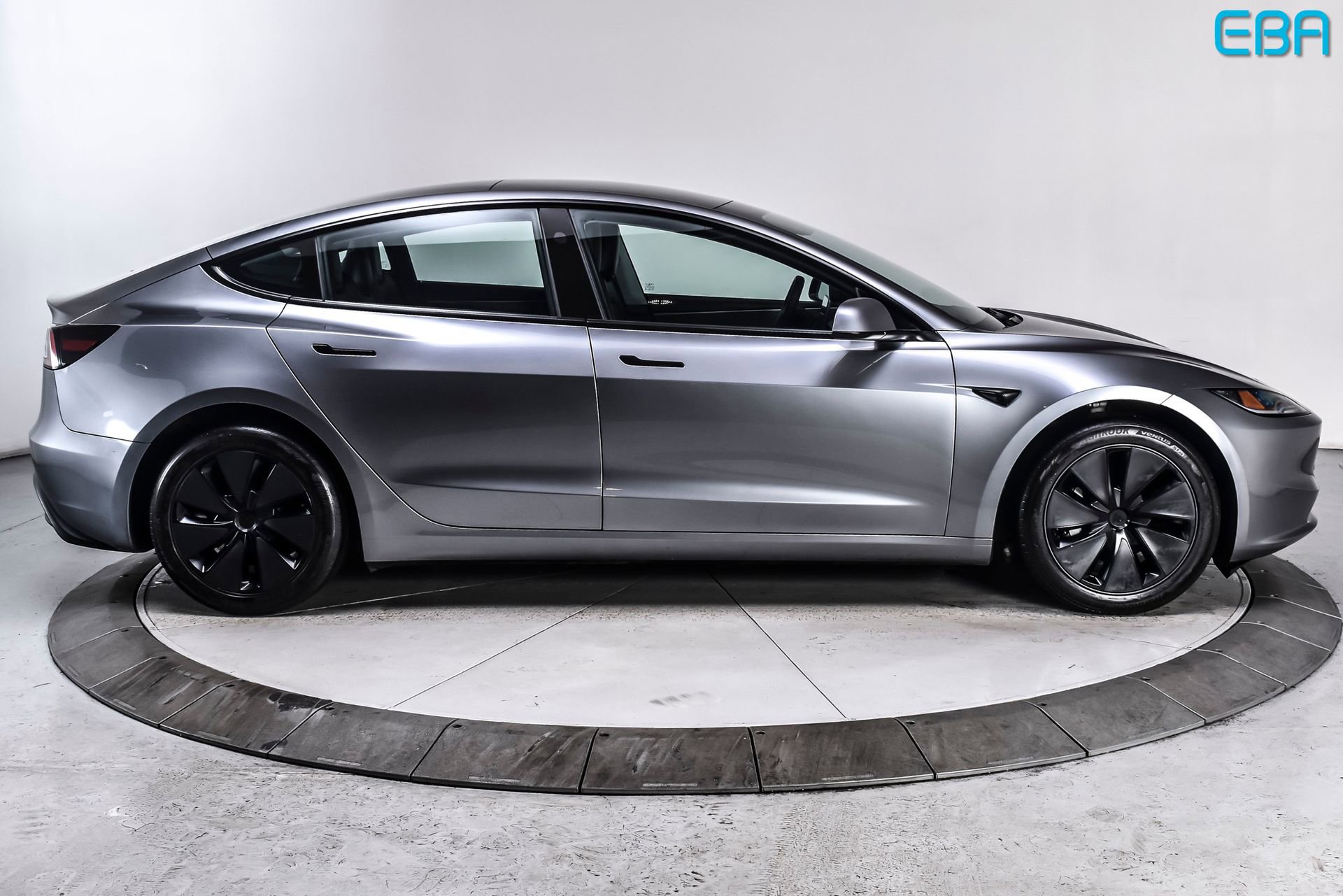 Used 2025 Tesla Model 3 Long Range image 8