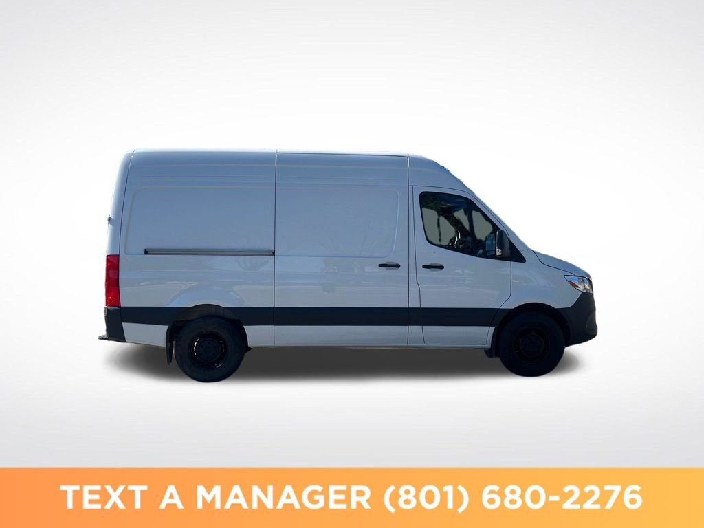 Used 2025 Mercedes-Benz Sprinter 2500 image 6