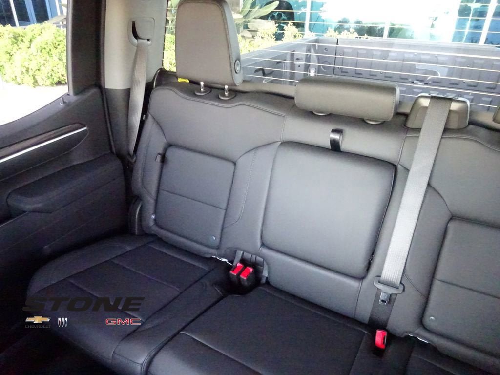 New 2026 GMC Sierra 1500 SLT w/ SLT Premium Package AWD/4WD image 16