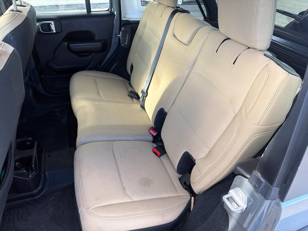Used 2019 Jeep Wrangler Unlimited Sport S AWD/4WD image 11