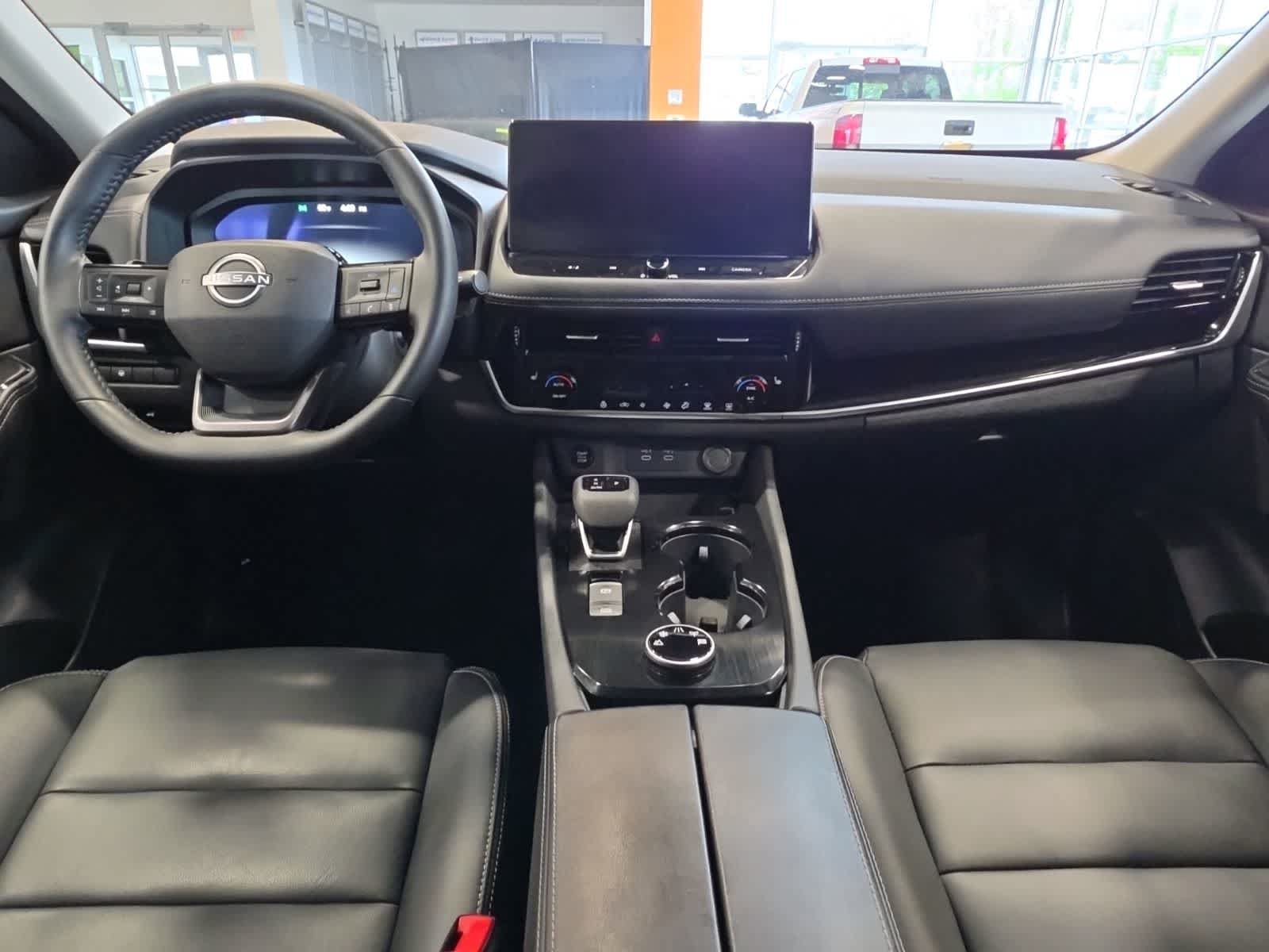 Used 2026 Nissan Rogue SL AWD/4WD image 26