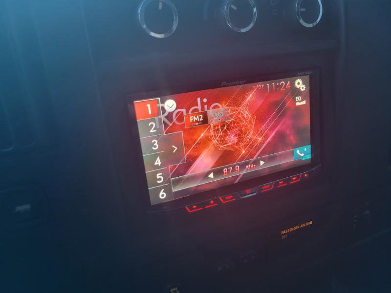 Used 2011 Chevrolet Express 1500 AWD image 32