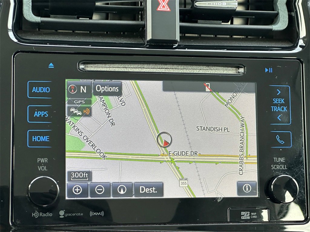 Used 2017 Toyota Prius Three image 14