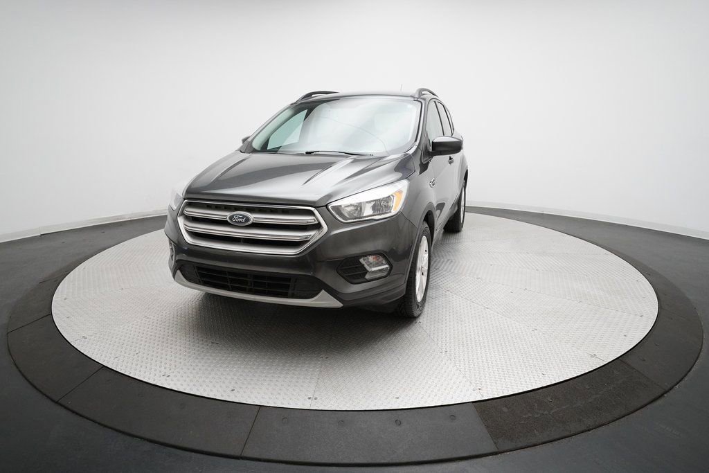 Used 2018 Ford Escape SE image 27