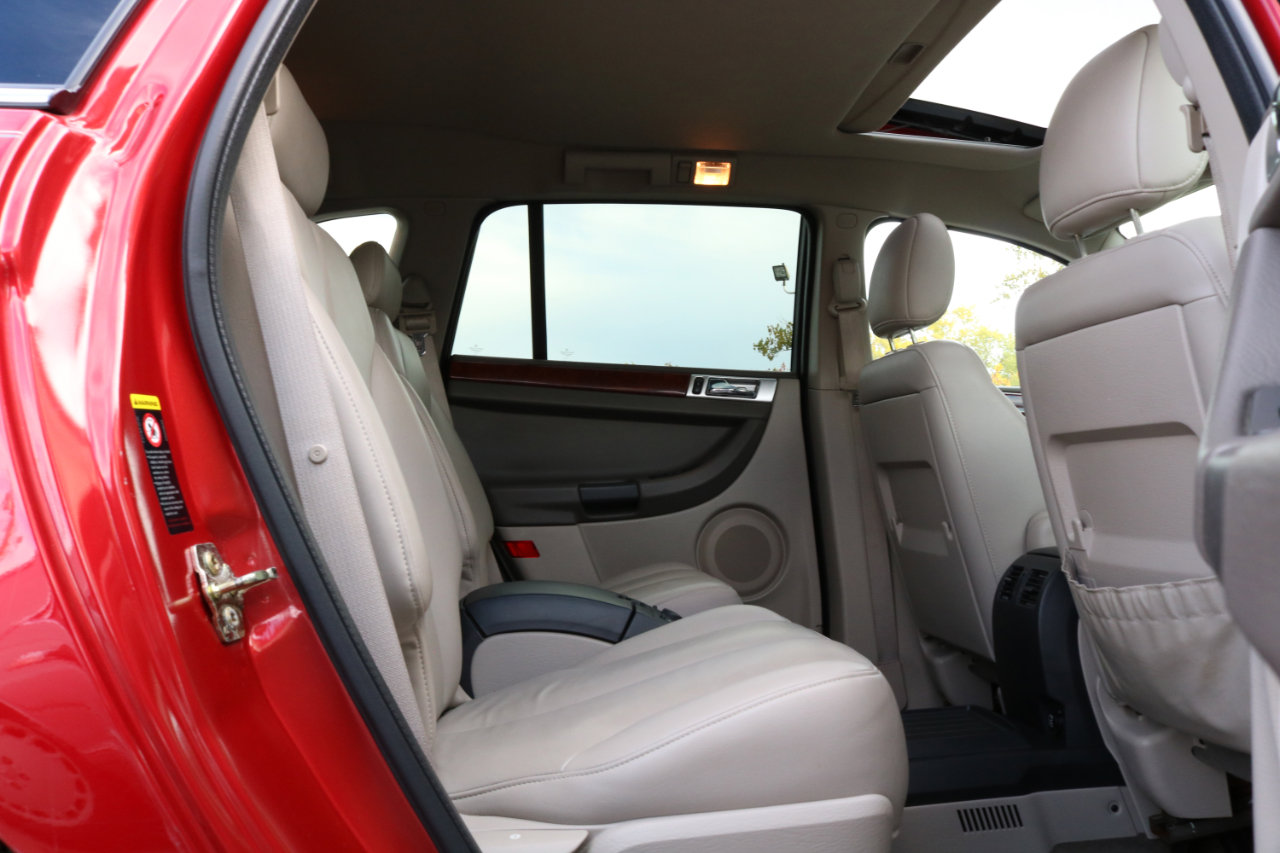 Used 2004 Chrysler Pacifica AWD image 38
