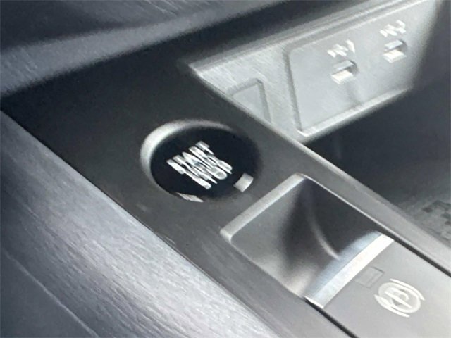 New 2026 Nissan Kicks SV w/ SV Premium Package image 32