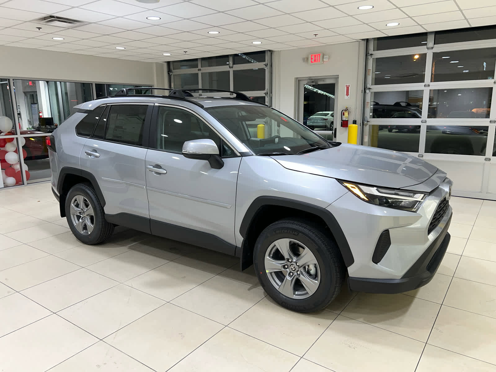 New 2025 Toyota RAV4 XLE w/ Convenience Package image 1