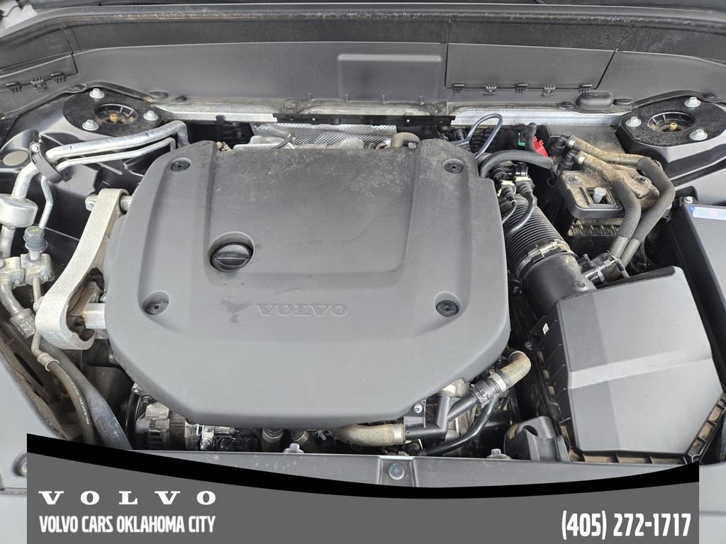 Certified 2023 Volvo XC90 B6 Ultimate w/ Protection Package Premier image 31