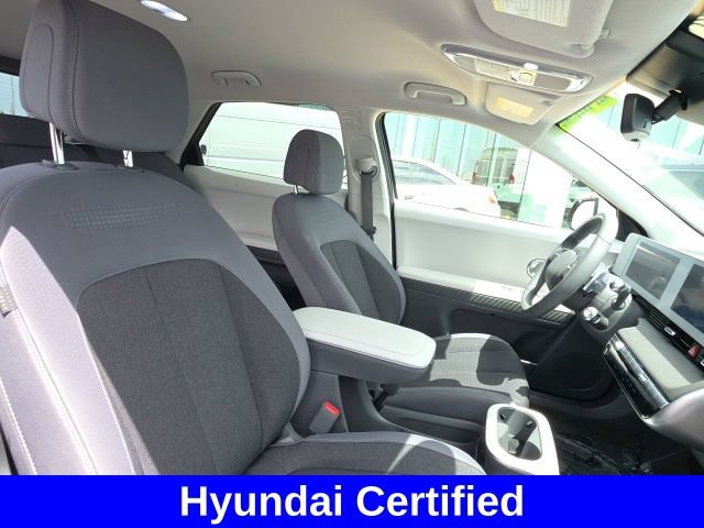 Certified 2024 Hyundai Ioniq 5 SEL RWD image 9