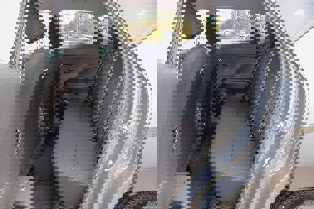 New 2026 Hyundai Kona SEL Sport image 9