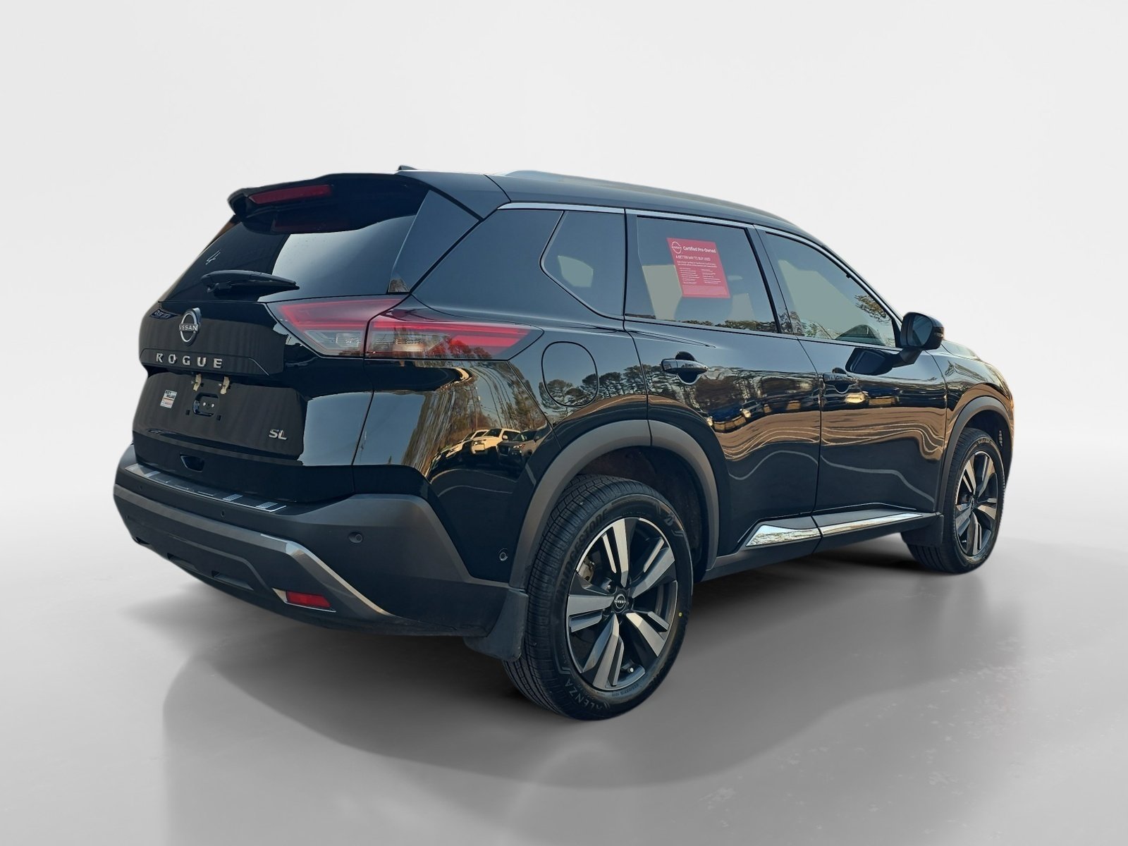 Used 2023 Nissan Rogue SL w/ SL Premium Package image 5