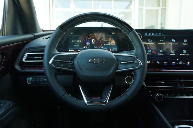 New 2026 Chevrolet Traverse Z71 w/ Enhanced Driving Package AWD/4WD image 19