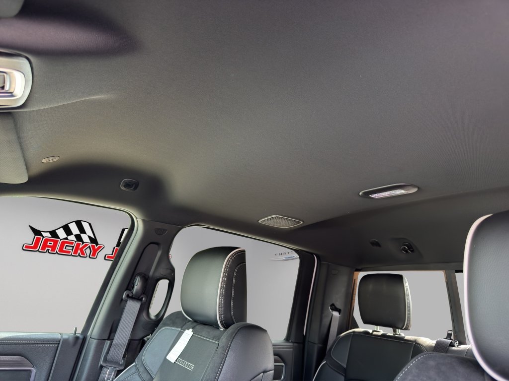 New 2026 RAM 2500 Laramie w/ Night Edition AWD/4WD image 3