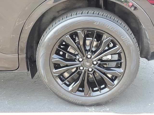 Certified 2023 Ford Escape ST-Line Elite w/ Premium Technology Package AWD/4WD image 8