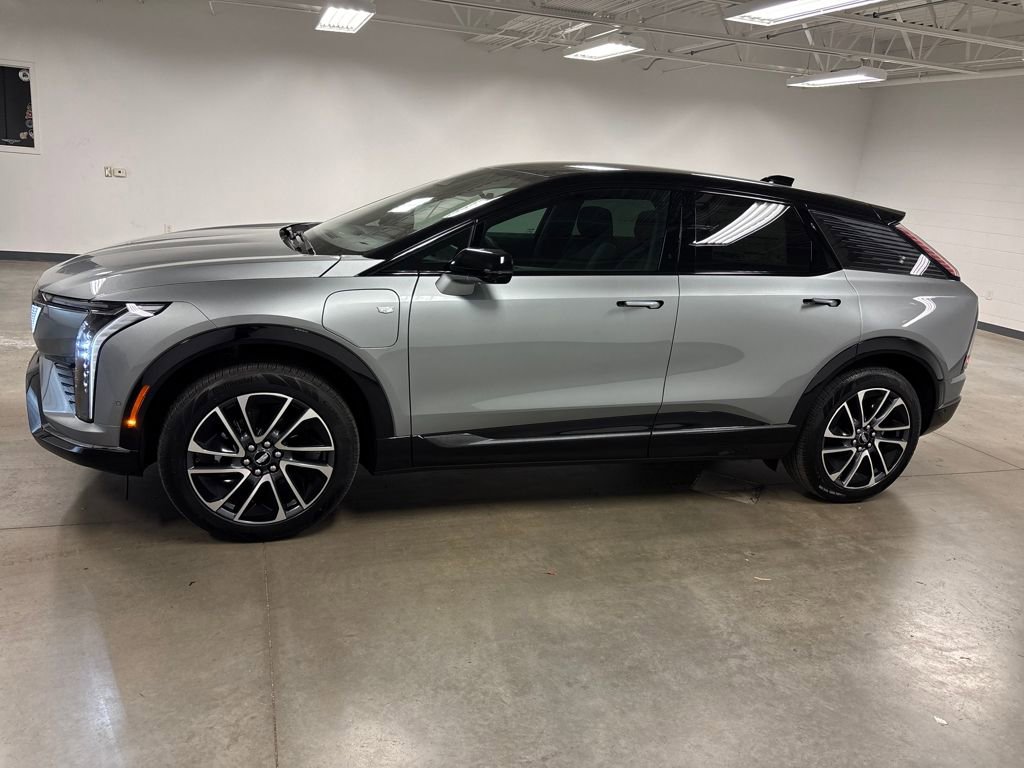 New 2026 Cadillac Optiq Sport 1 image 7