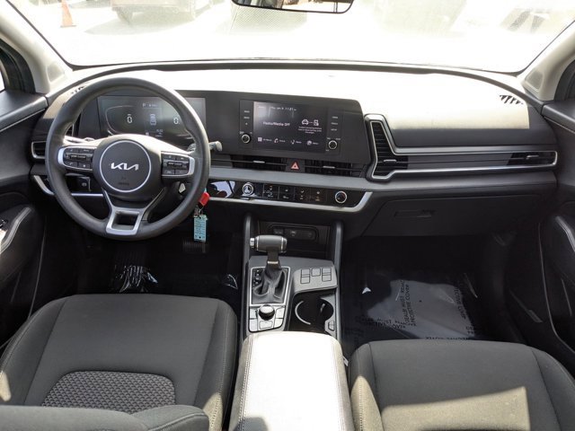 Used 2024 Kia Sportage LX image 23