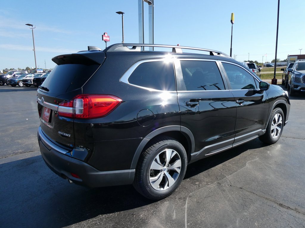 Used 2019 Subaru Ascent Premium image 5