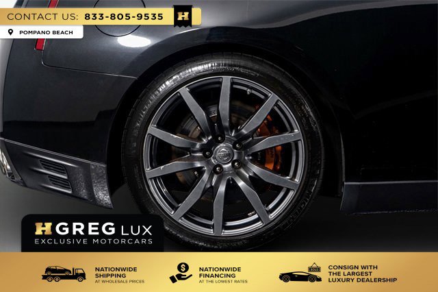 Used 2015 Nissan GT-R Premium image 16