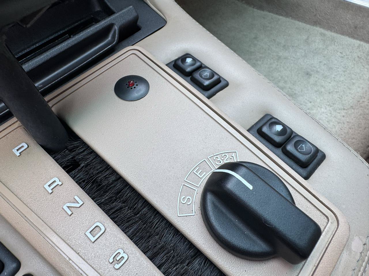 Used 1988 BMW 635CSi Coupe RWD image 18