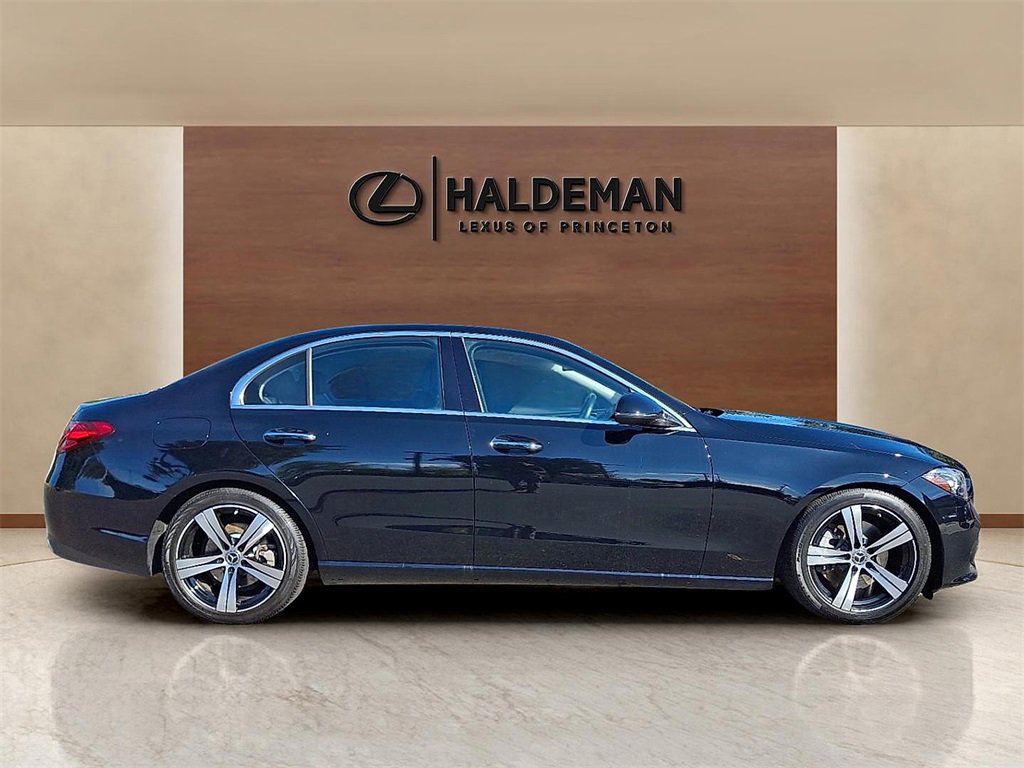 Used 2022 Mercedes-Benz C 300 C 300 image 7