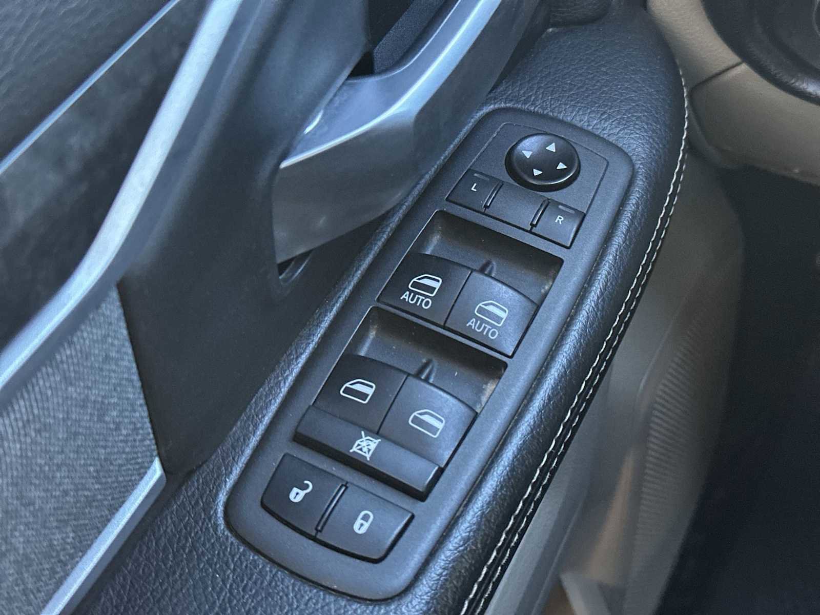 Used 2021 RAM 2500 Big Horn image 15