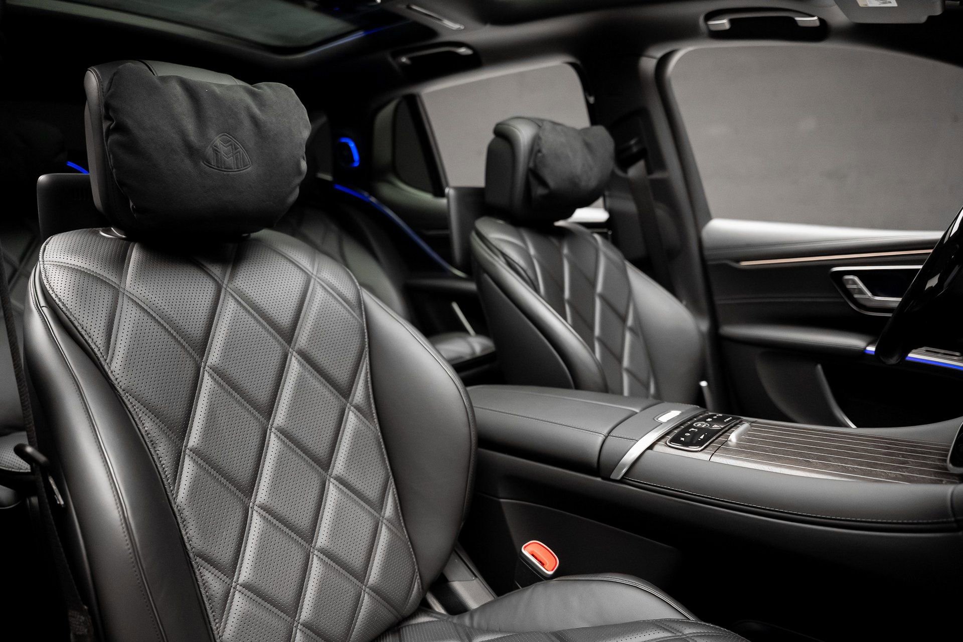 Used 2024 Mercedes-Benz Maybach EQS 680 4MATIC image 63