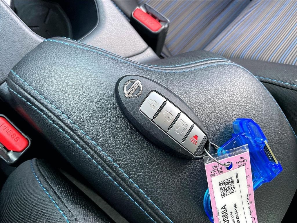 Used 2022 Nissan Leaf S FWD image 27