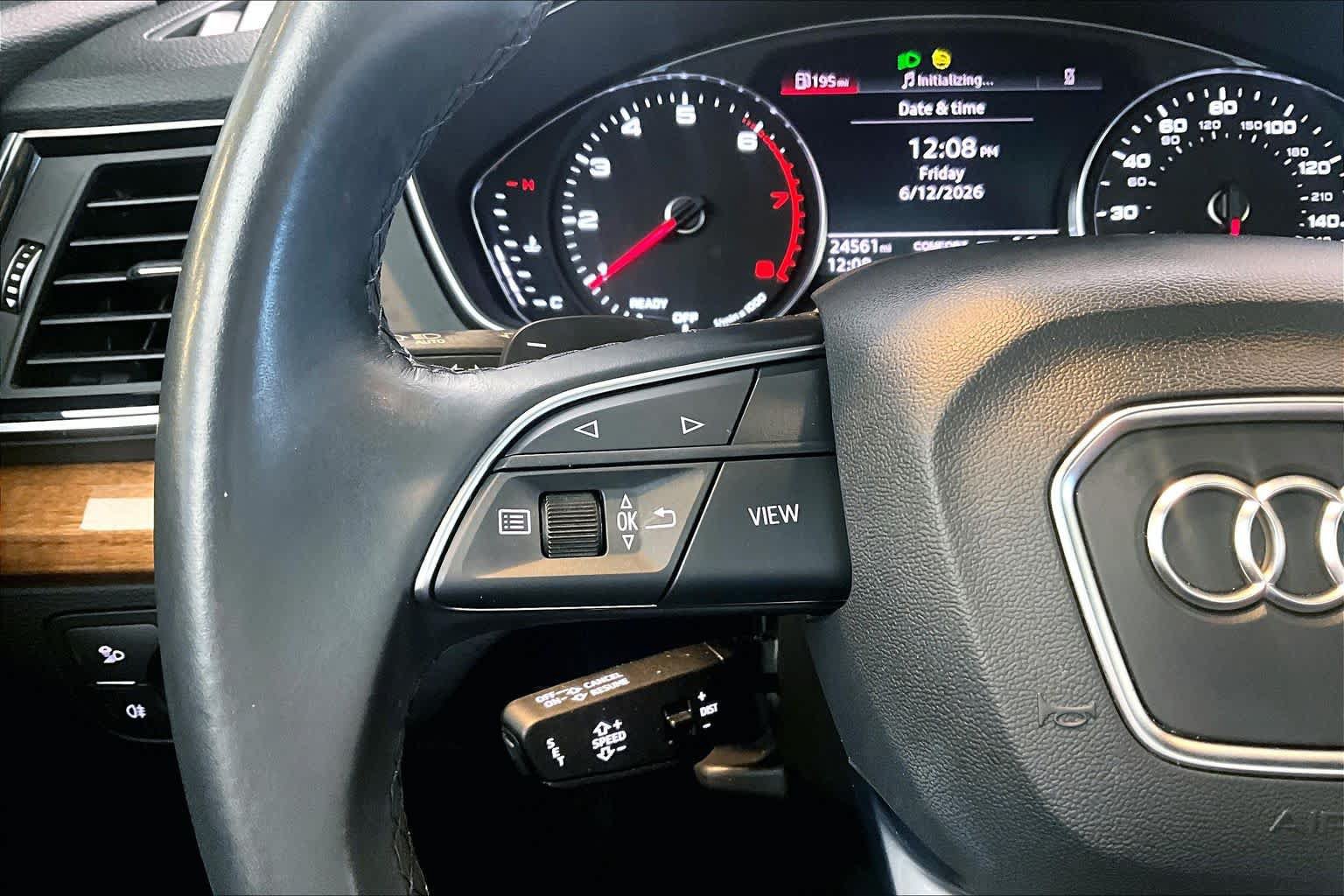 Used 2023 Audi Q5 2.0T Premium w/ Convenience Package AWD/4WD image 24
