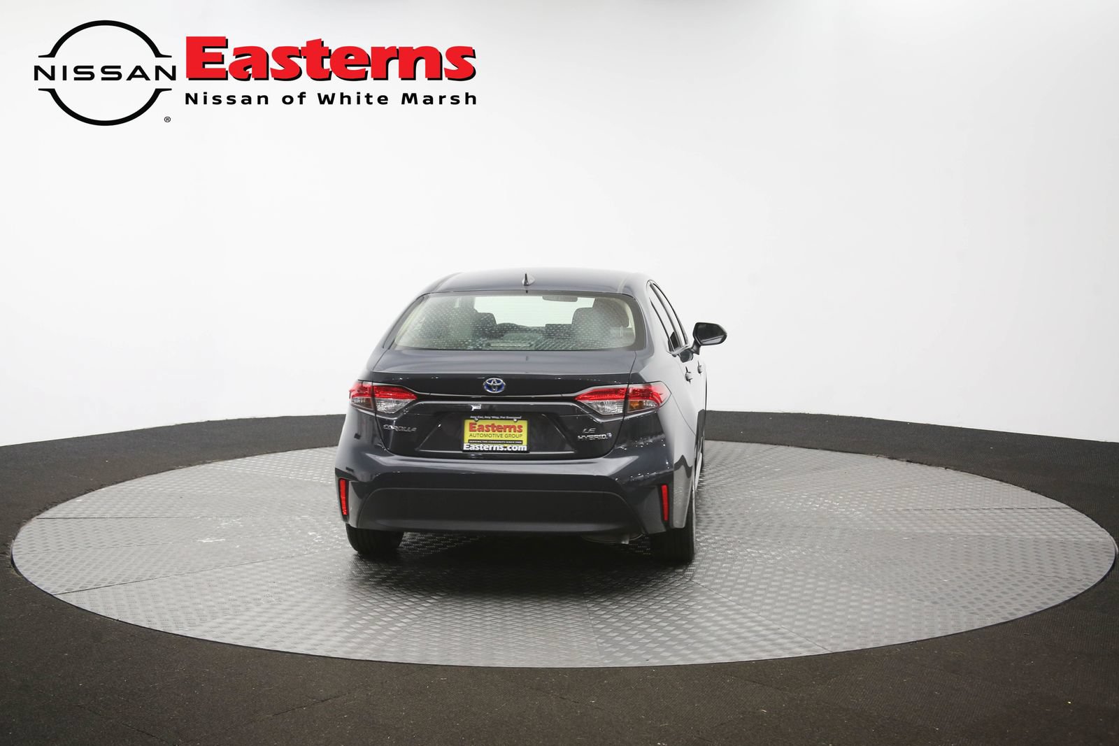 Used 2023 Toyota Corolla LE w/ Carpet Mat Package (TMS) FWD image 69