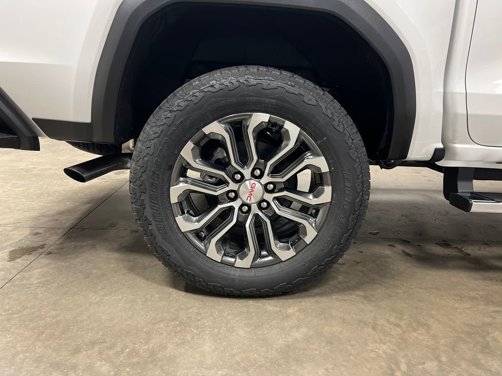 New 2026 GMC Canyon Denali AWD/4WD image 9