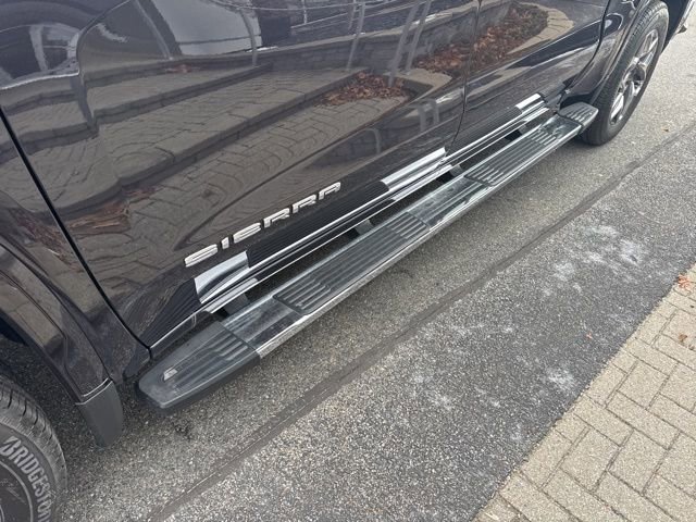 New 2026 GMC Sierra 1500 SLT w/ SLT Premium Package image 5