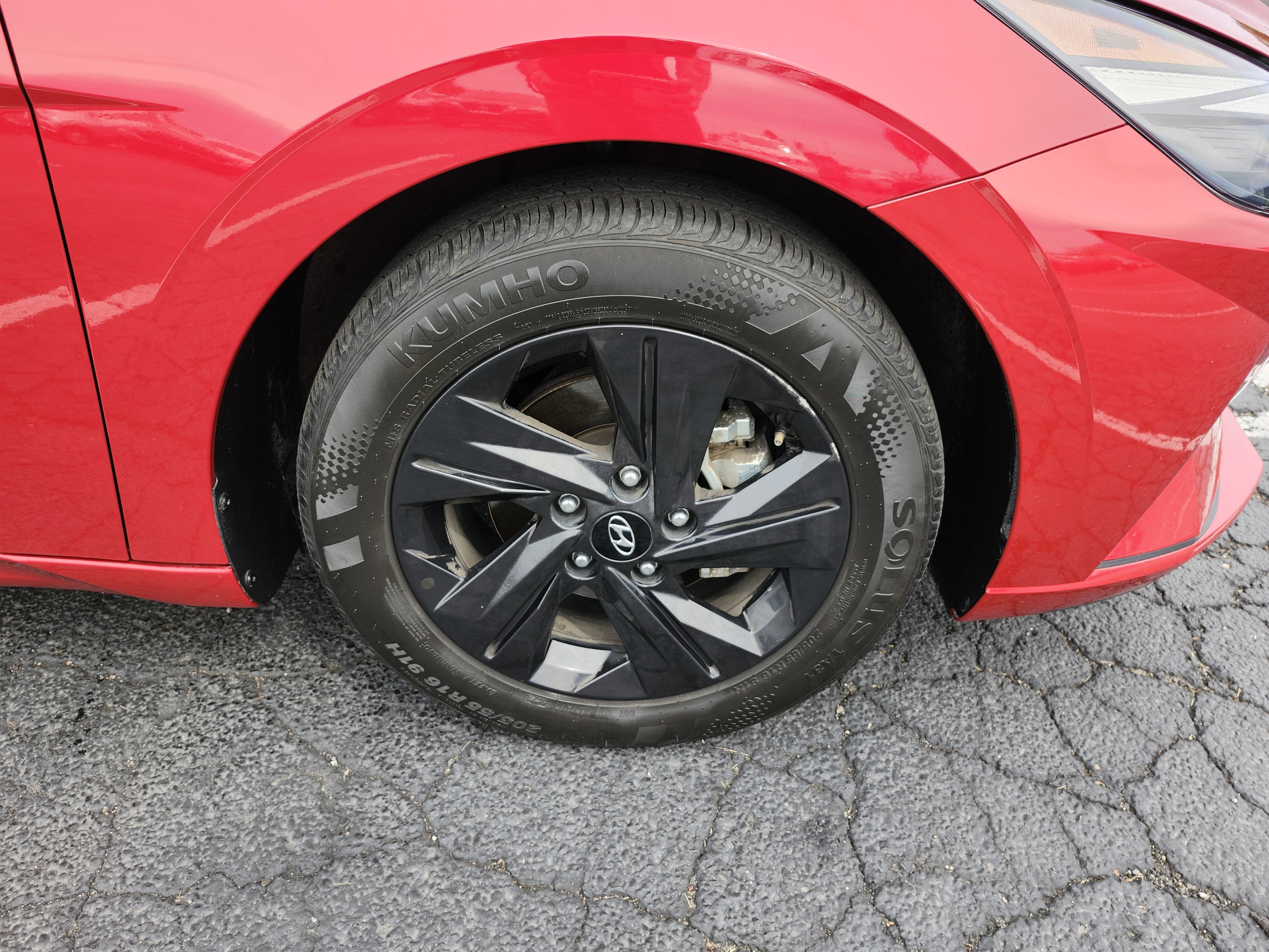 Used 2022 Hyundai Elantra SEL w/ Convenience Package FWD image 11