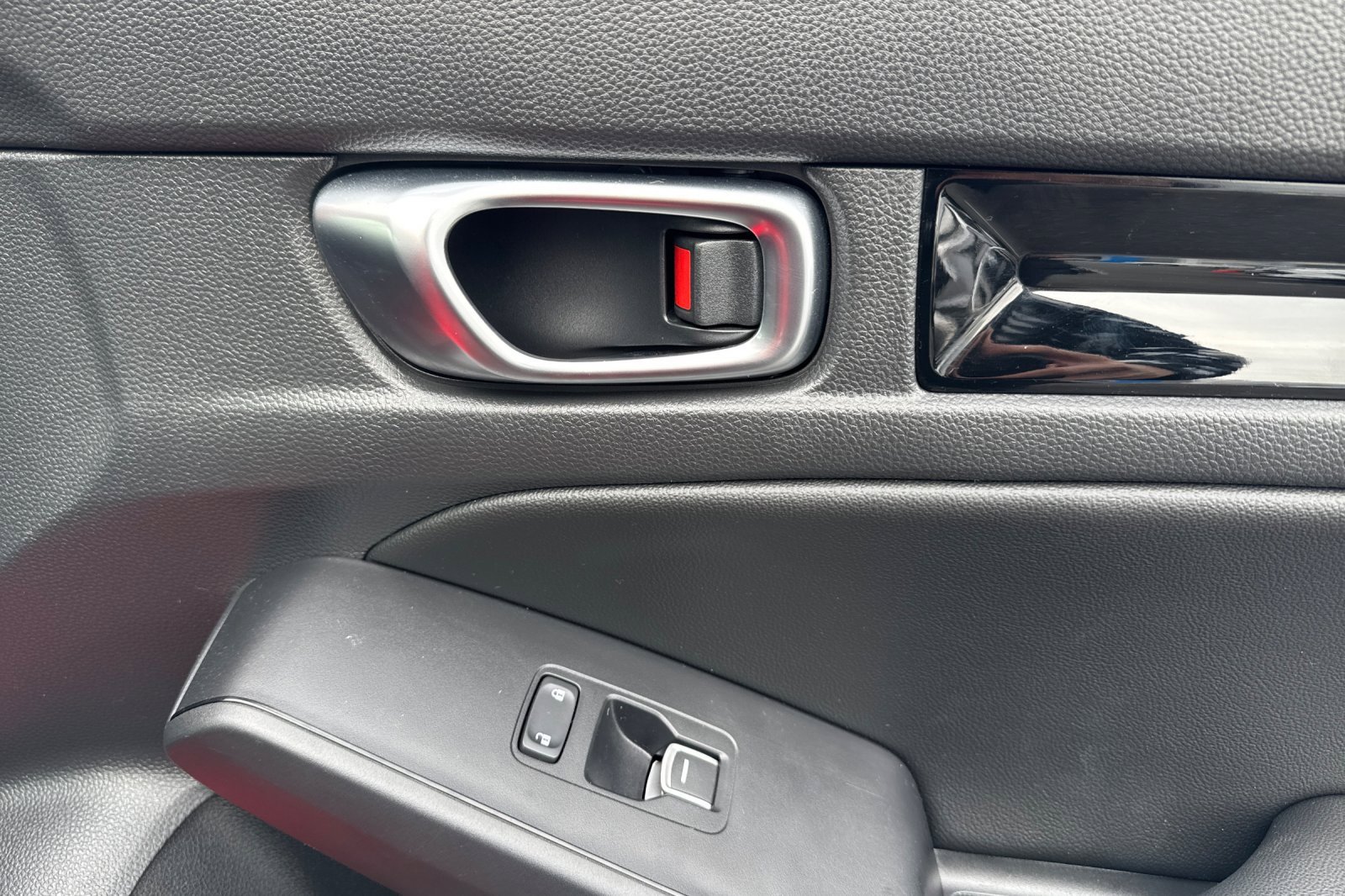 Used 2022 Honda Civic EX-L image 21