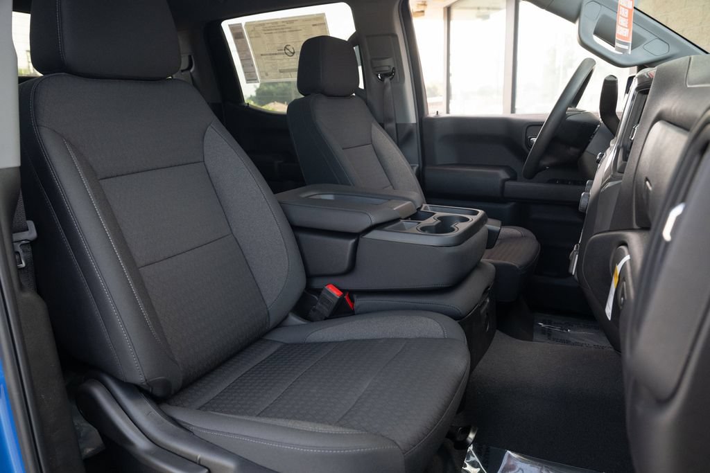 Used 2025 Chevrolet Silverado 1500 Custom AWD/4WD image 33