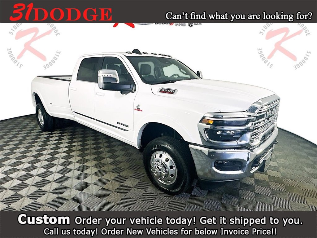 New 2025 RAM 3500 Limited w/ Towing Technology Group