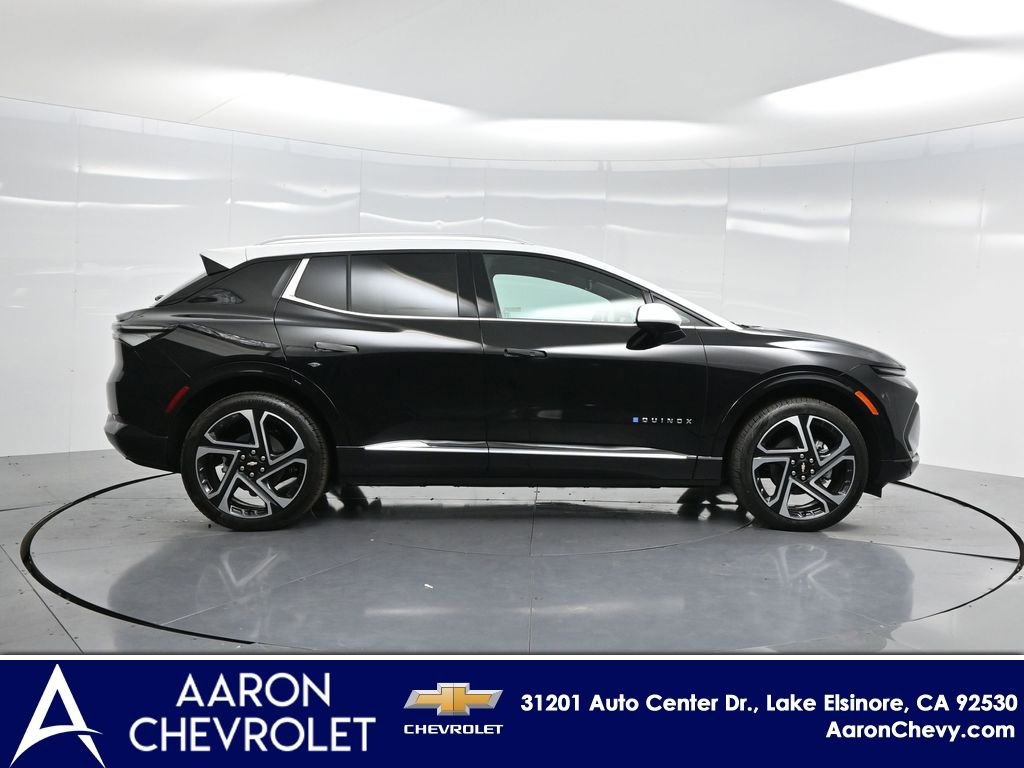New 2025 Chevrolet Equinox EV LT image 23