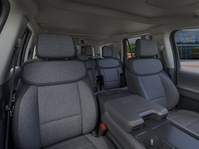 New 2025 Ford Expedition Active RWD image 11