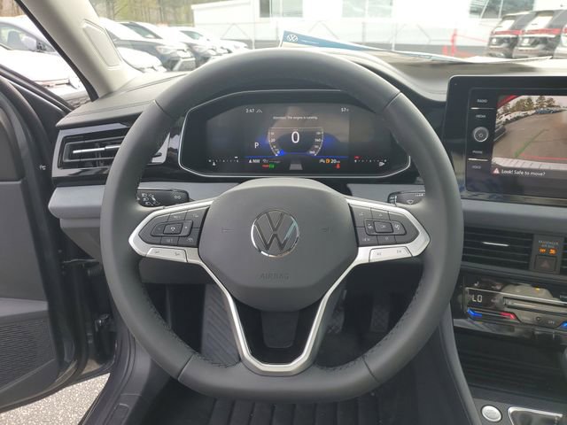 New 2026 Volkswagen Jetta SE FWD image 25