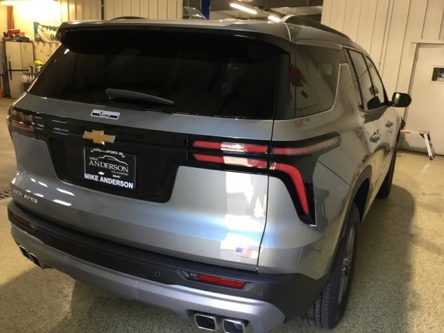 New 2026 Chevrolet Traverse LT w/ LPO, Floor Liner Package image 4