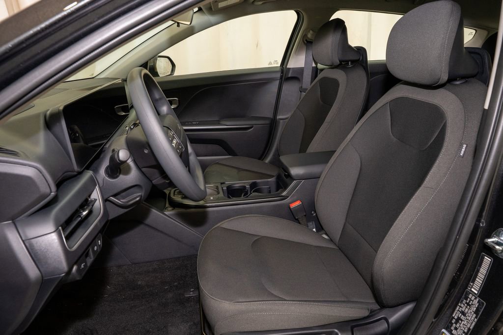 New 2026 Kia K4 LX image 11