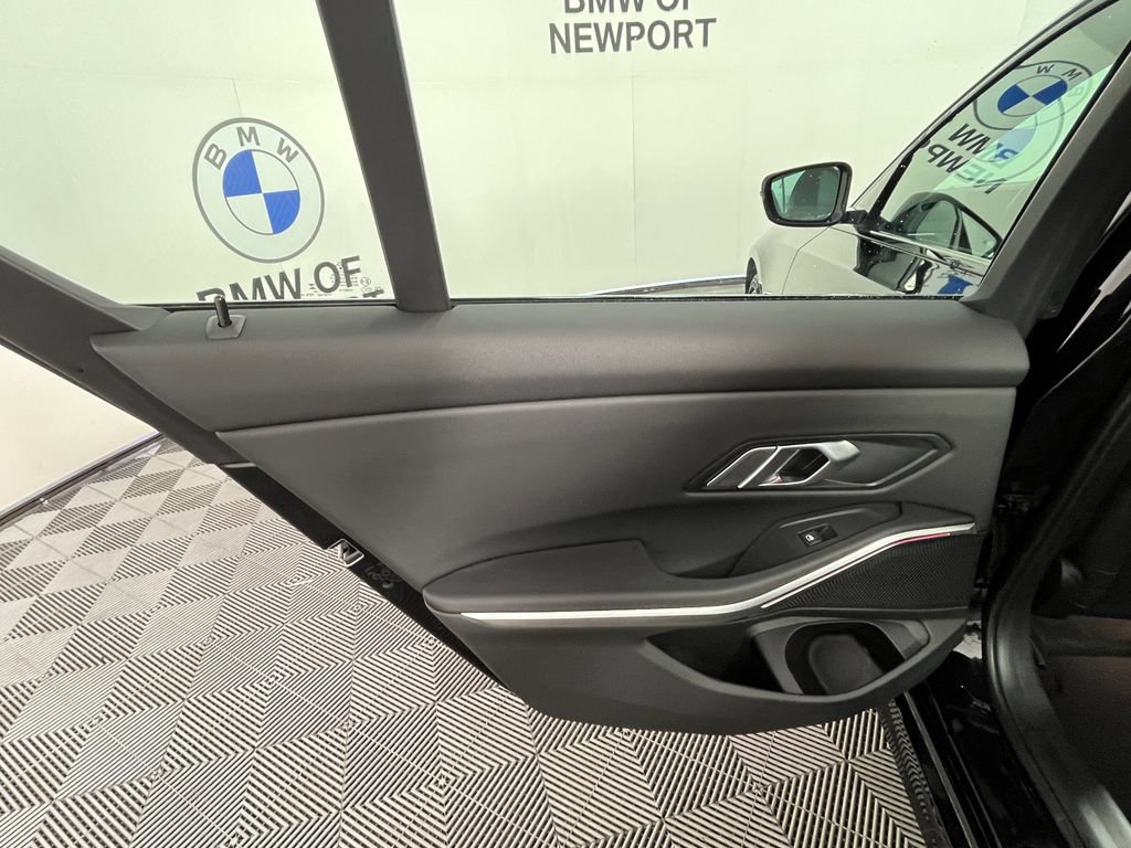 Certified 2023 BMW 330i xDrive Sedan w/ Driving Assistance Package AWD/4WD image 23