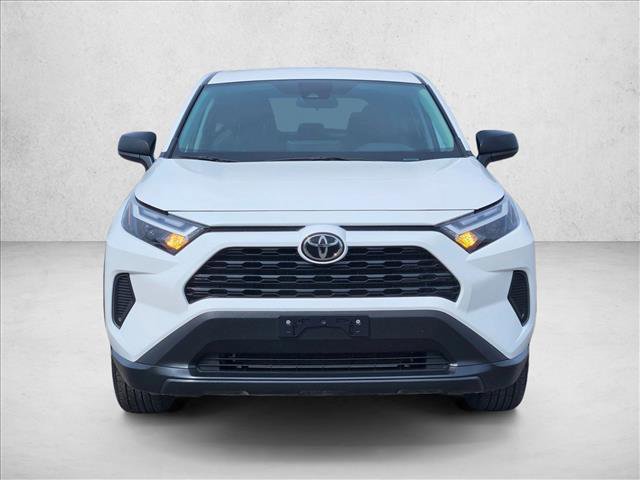 Used 2025 Toyota RAV4 LE video 2