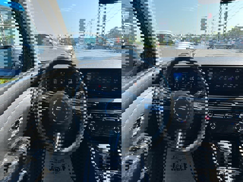 Used 2025 Hyundai Tucson SEL image 18