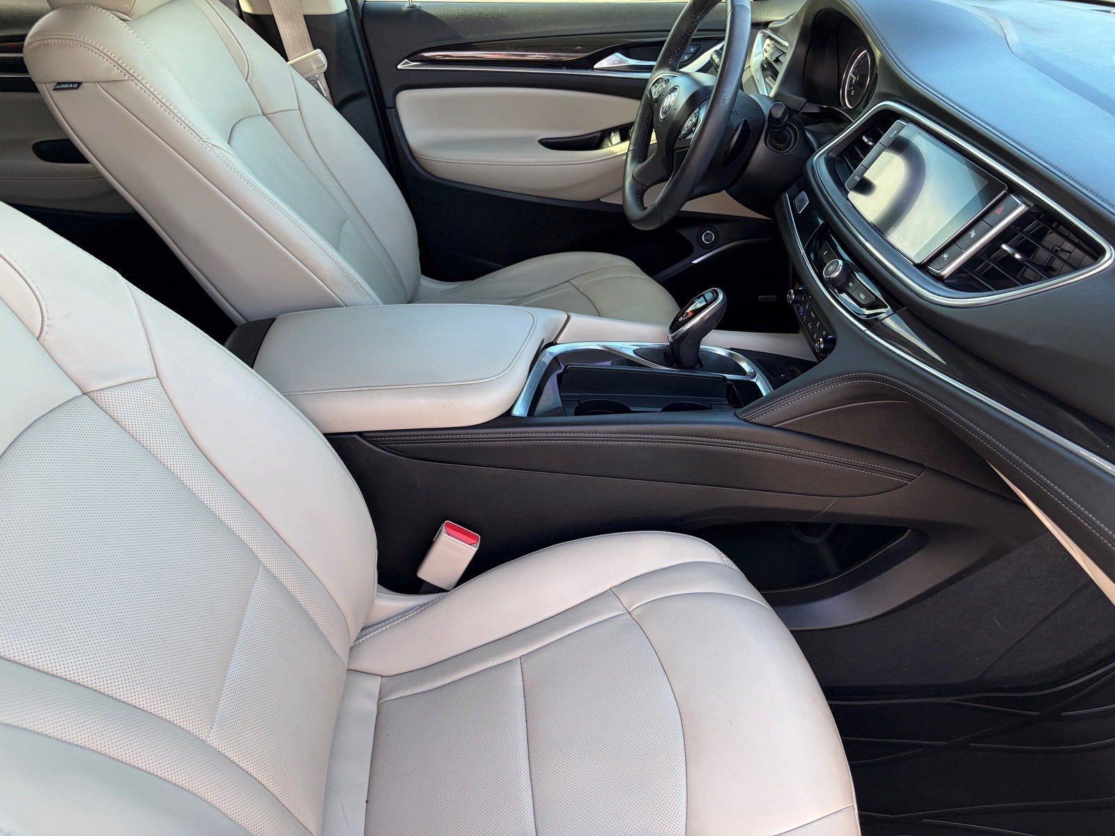 Used 2020 Buick Enclave Premium w/ Surround and Sites Package FWD image 11