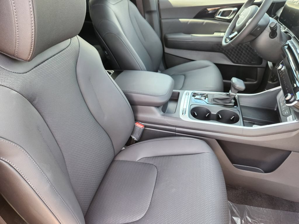 New 2026 Kia Carnival SX Prestige FWD image 14