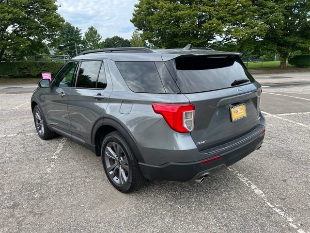 Certified 2023 Ford Explorer XLT w/ Equipment Group 202A AWD/4WD image 7
