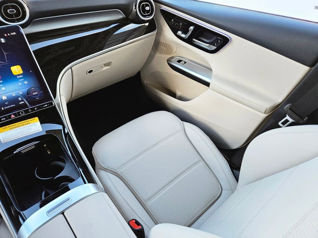 New 2026 Mercedes-Benz GLC 300 4MATIC image 15